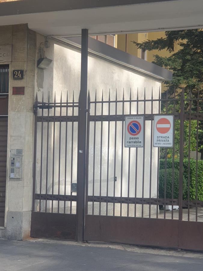 Maffucci 24 Bilocale Molto Spazioso E Moderno Milán Exteriér fotografie